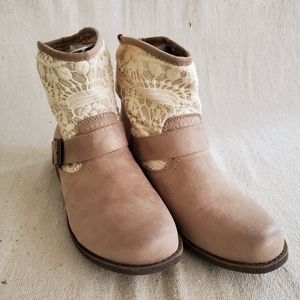 Mudd Boots
